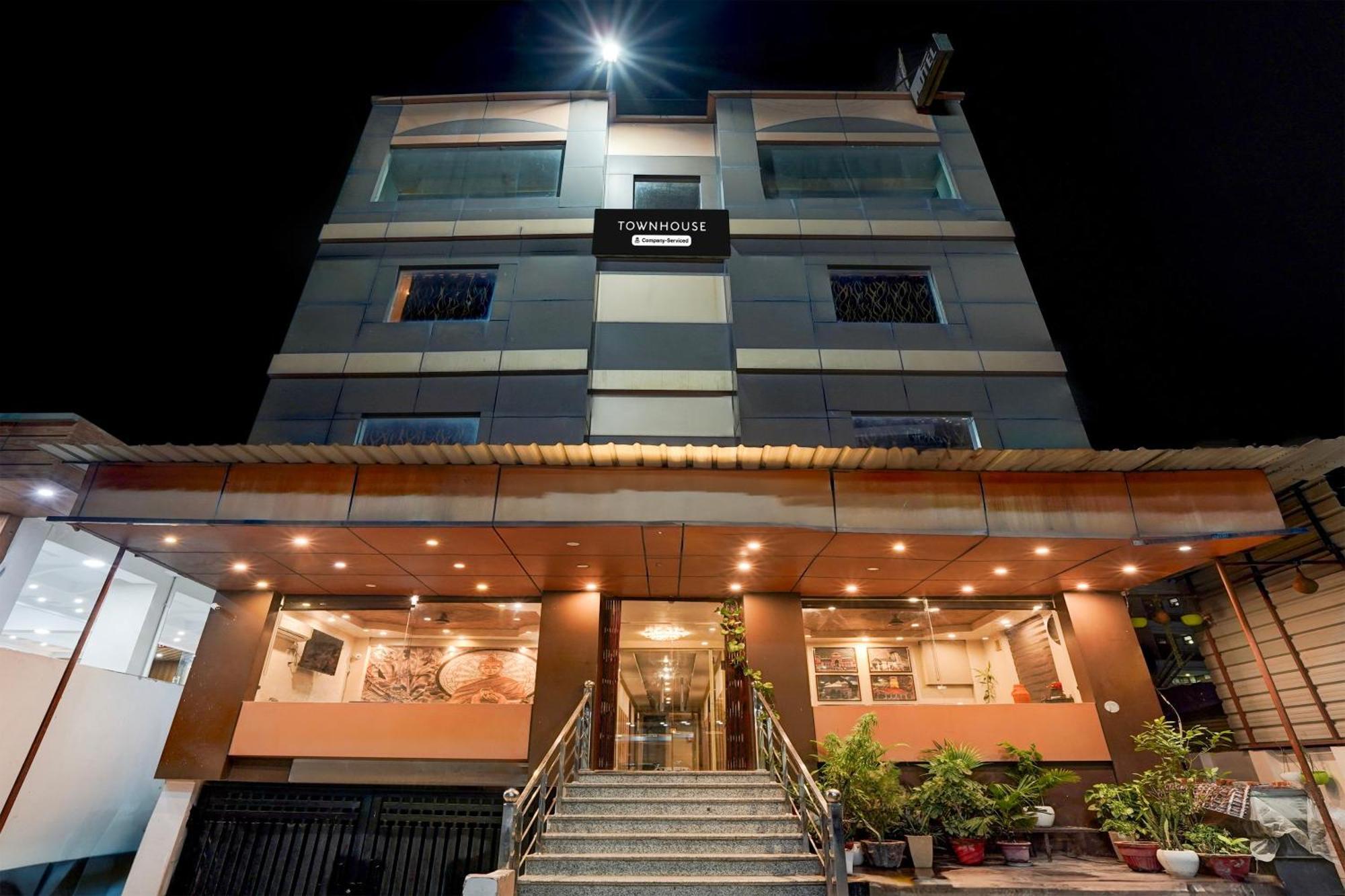 Super Townhouse Haridwar Near Har Ki Pauri Haridwār Exterior foto